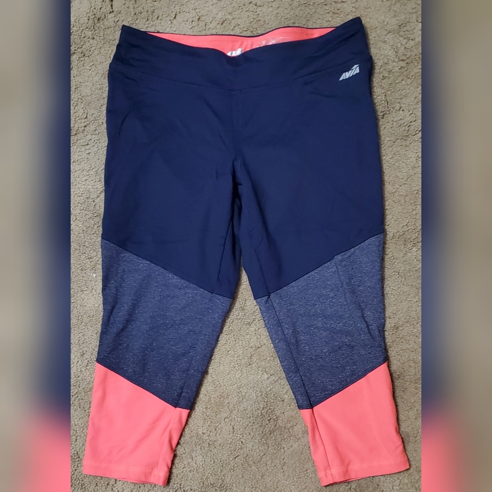 Pink and navy active capris